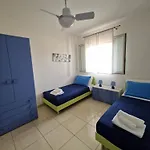 Acquamarina House