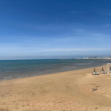 Acquamarina House