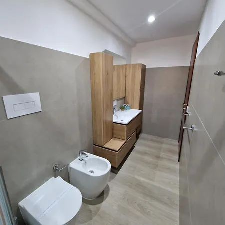 Acquamarina House דירה מרינה די רגוזה